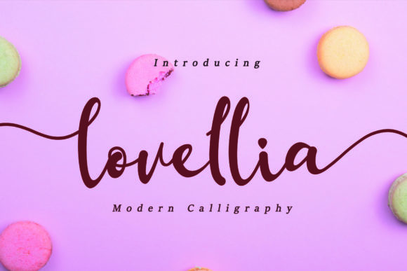 Lovellia Font Review: A Modern Script for Designers